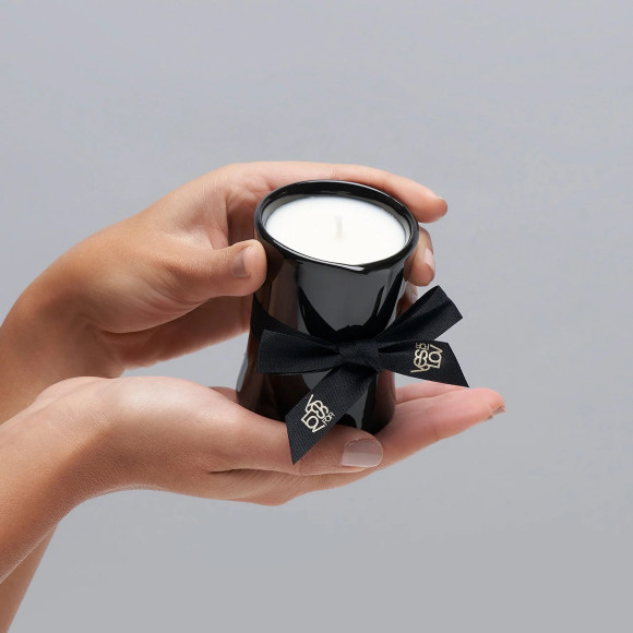 Массажная свеча Titillating Massage Candle - 120 мл. Массажная свеча Titillating Massage Candle - 120 мл.