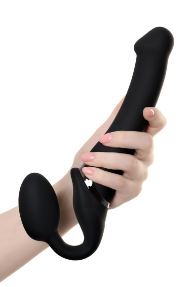 Черный безремневой вибрострапон Silicone Bendable Strap-On - size M Черный безремневой вибрострапон Silicone Bendable Strap-On - size M