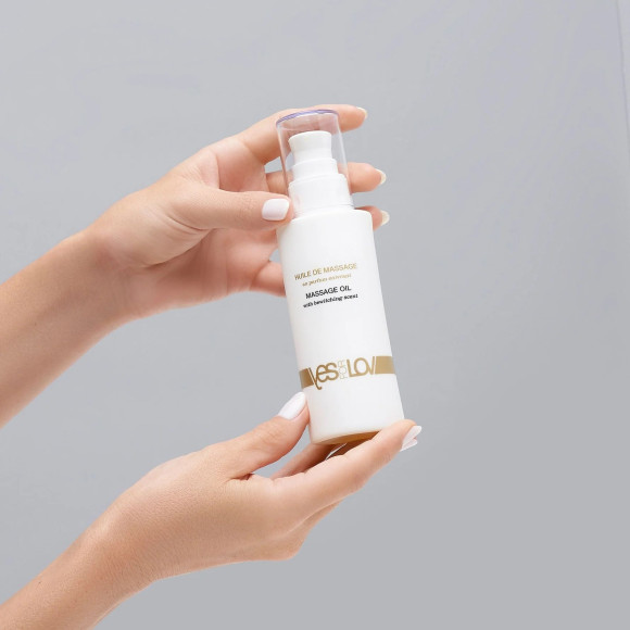Массажное масло Massage Oil With Bewitching Scent - 100 мл. Массажное масло Massage Oil With Bewitching Scent - 100 мл.