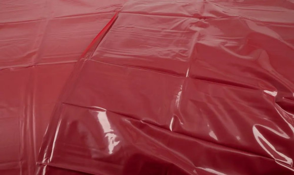 Виниловая бордовая простынь Vinyl Bed Sheet Виниловая бордовая простынь Vinyl Bed Sheet
